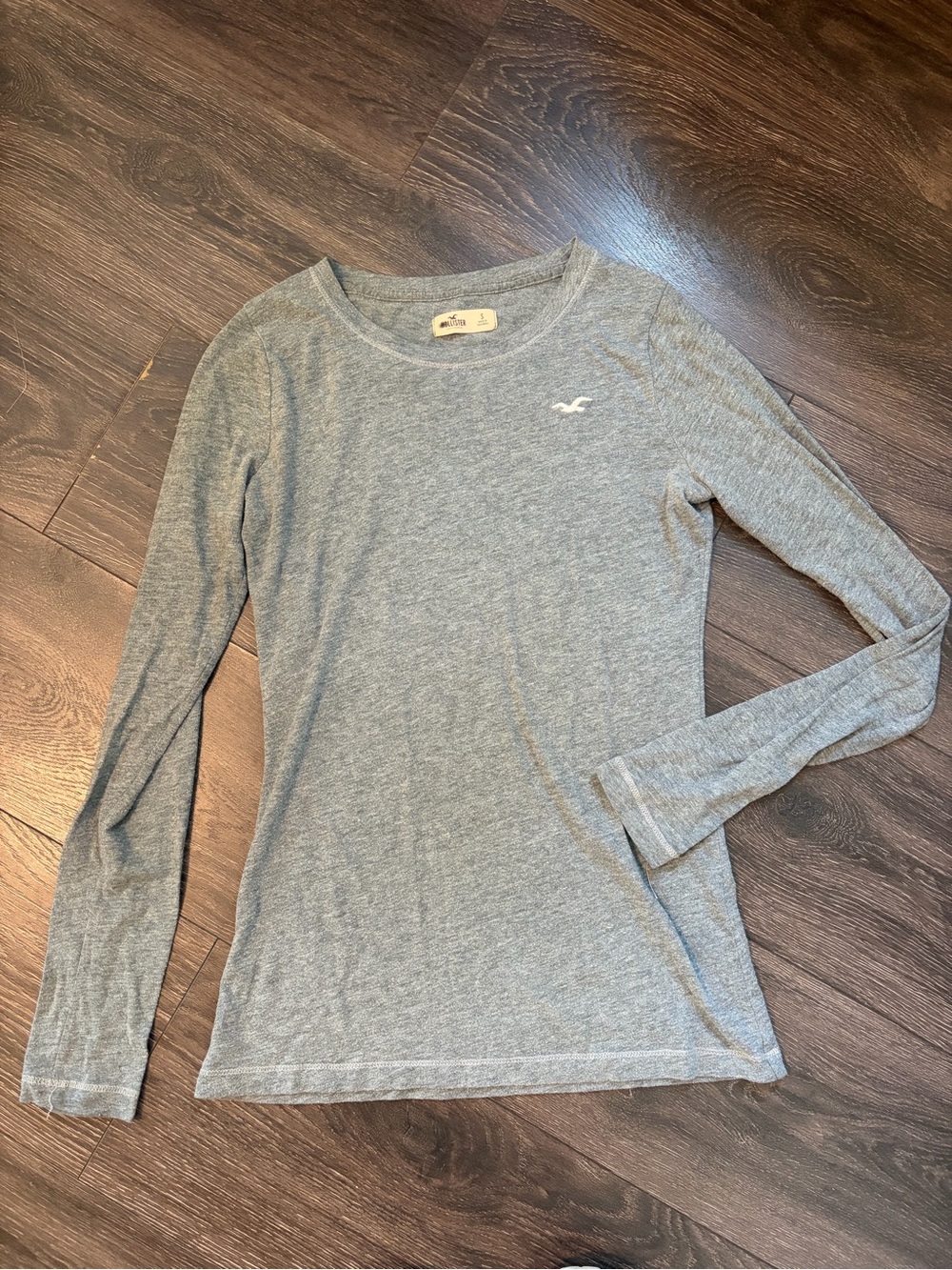 VTG Y2K Hollister Long Sleeve Gray Top BELLA SWAN Prep Sm DEADSTOCK